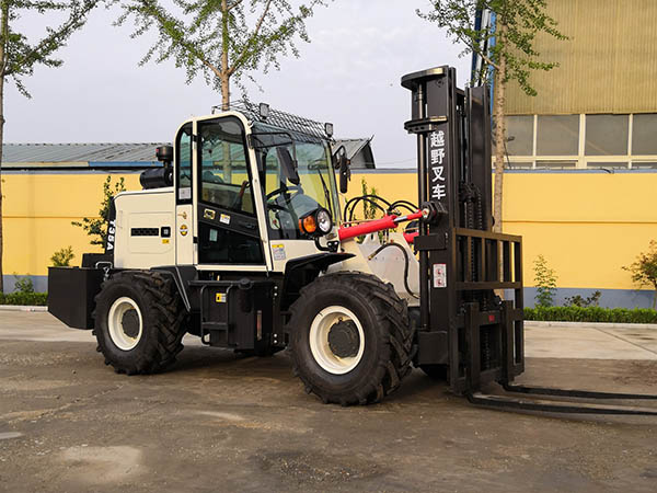 3.5�ְ���ԽҰ�泵���ף�